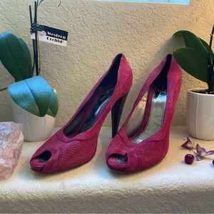 7 For All Mankind Gorgeous Magenta Suede Peep-Toe Heels